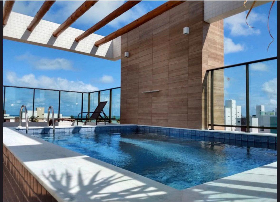 Apartamento semi-mobiliado em Intermares